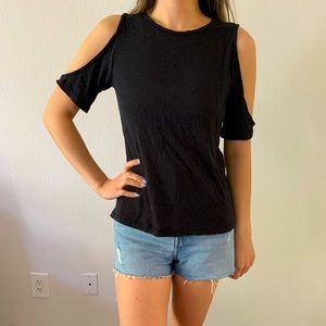 TOPSHOP - black top with cutout detail on shoulder - size US 4 - perfect